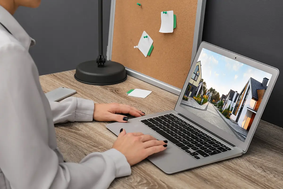 Behind the Booking Screen: Hidden Technology Gaps That Can Influence Vacation Rental Performance in Fort Lauderdale